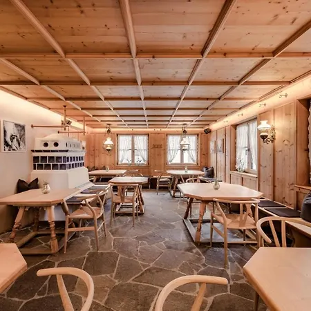 Johann 4* Stuben am Arlberg