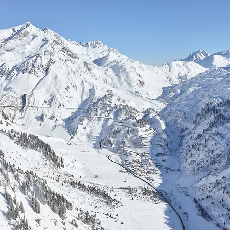 Johann 4* Stuben am Arlberg