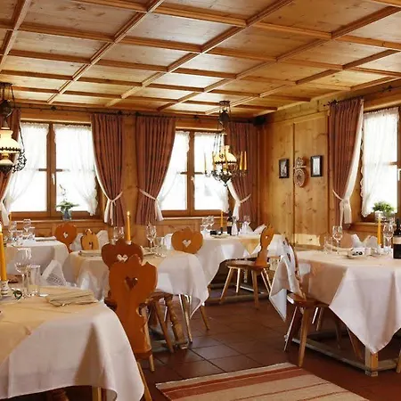 Johann 4*