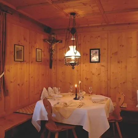 Johann Hotel 4*